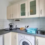 Bright Apartment For 2 People - Paris 15